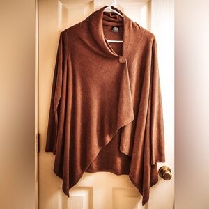 Brown asymmetric shirt only worn a few times